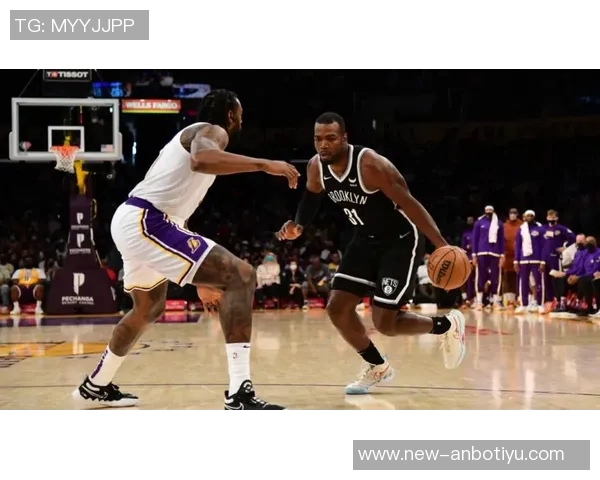 徐静雨分析勇士队年龄结构与湖人对比展望新赛季前景差异